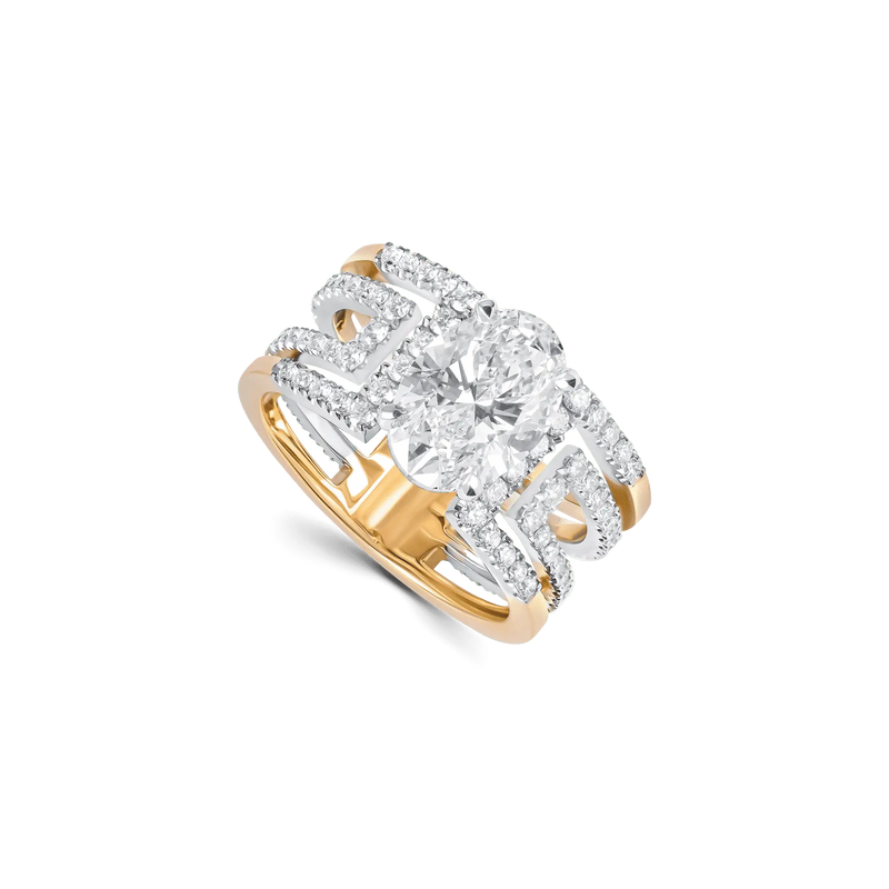 Heloise Oval ring in yellow gold, featuring a 2.50-carat oval lab-grown diamond at the centre, double-band design, and castle-set finishing.